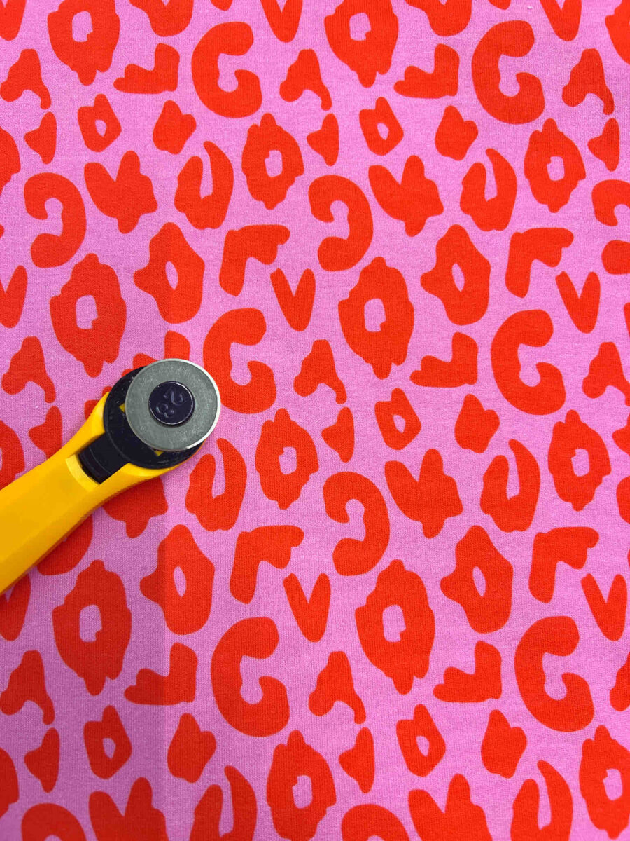 RESTE Shirt Stoff Rot-Rosa Leo